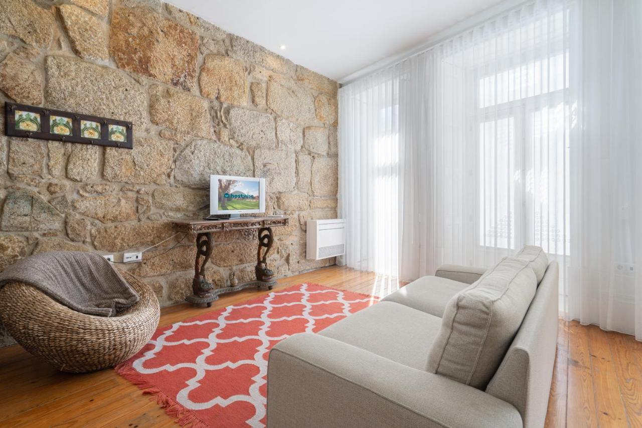 Host Wise - Homely Noble Flats - Garden & Jacuzzi Porto Eksteriør bilde